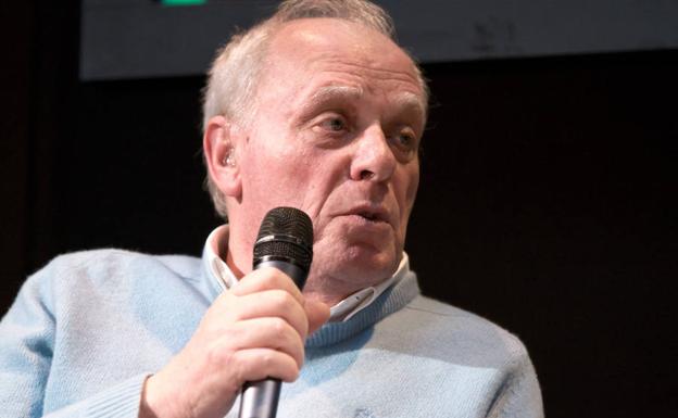 António Lobo Antunes.