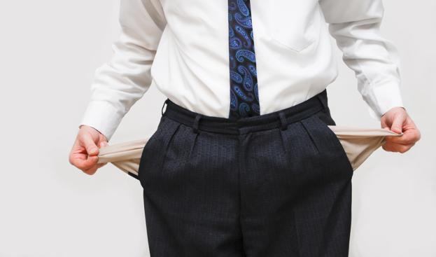 La soga de las deudas sigue apretando