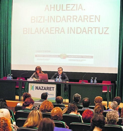 Hurkoa celebró una jornada sobre fragilidad de las personas. 