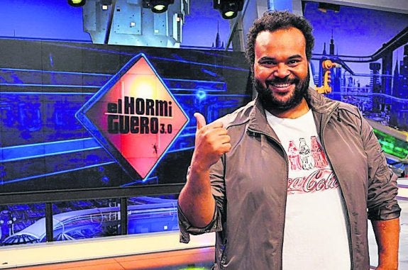 En Irun. Este sábado viene a divertirse al Café Irun Carlos Jean.