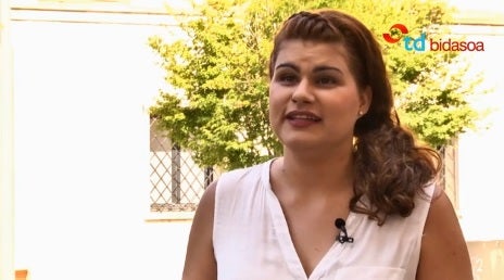 Conoce a la cantinera de Anaka del Alarde público