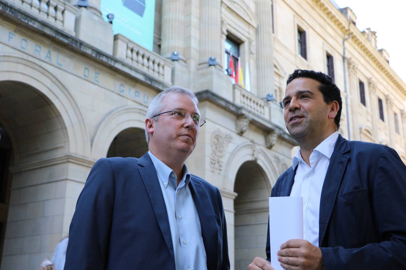 José Ignacio Asensio, izquierda, nuevo presidente del consejo de GHK.