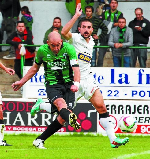 Jito fue el autor del único gol del encuentro en un remate a pase de Canario.