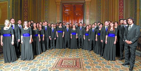 El coro argentino Tous Ensemble cantará esta tarde en la iglesia de Los Padres Franciscanos.