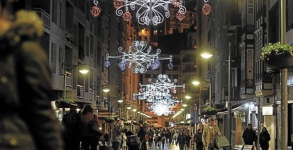 Las luces dan alegría a la Navidad