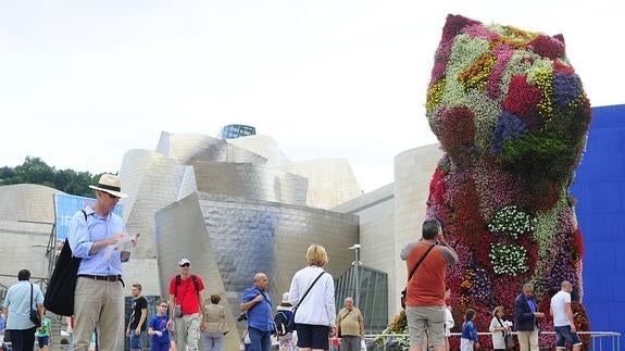 El Guggenheim recibió 1.103.211 visitantes en 2015, la segunda mejor cifra de su historia