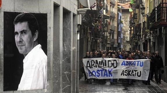 Manifestación en Elgoibar a favor de la libertad de Arnaldo Otegi