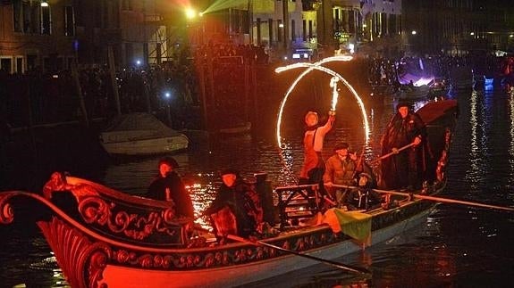 Venecia ya está inmersa en sus famosos carnavales