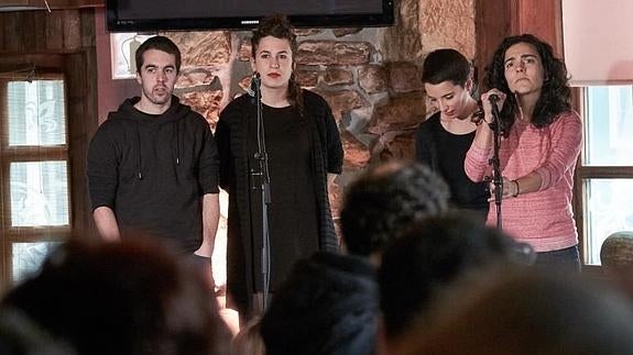 Gaztelumendi, Labaka, Amuriza eta Lujanbio, goizeko saioan. 