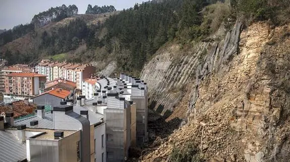 El desprendimiento ha alcanzado a algunos edificos