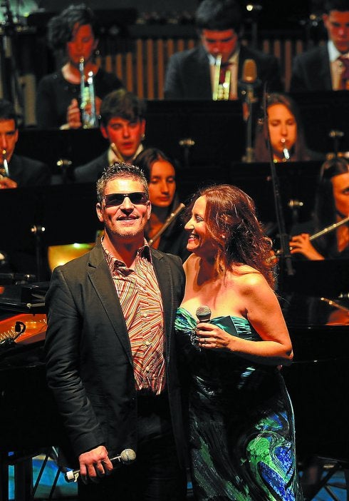 Serafín Zubiri lleva tres años con este espectáculo.