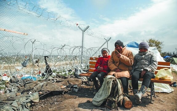 Refugiados. La exposición fotográfica y el documental recogen la situación extrema en la que se encuentran. 