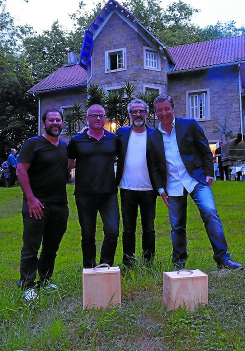 Olvera, Blumenthal, Bottura y Joan Roca, ayer en Chillida Leku.