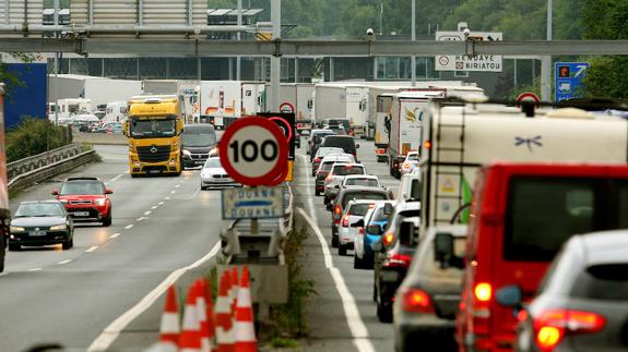 El colapso en la frontera.