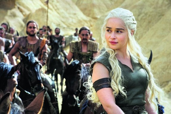 Emilia Clarke, en el papel de la reina Daenerys Targaryen. 