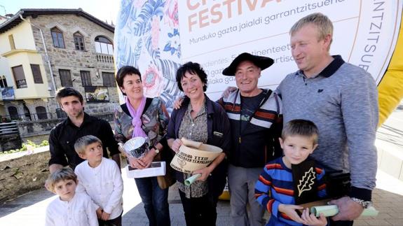 Los ganadores del concurso.