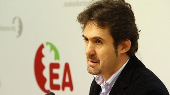 EA se desmarca de Otegi y dice que no se puede equiparar a la Ertzaintza «con los GAL ni las policías españolas»
