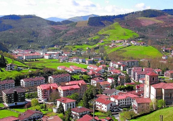 Vista general de la localidad de Bera. 
