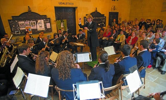 Mañana la Banda de Música interpretará siete obras en el concierto del auditorio. 