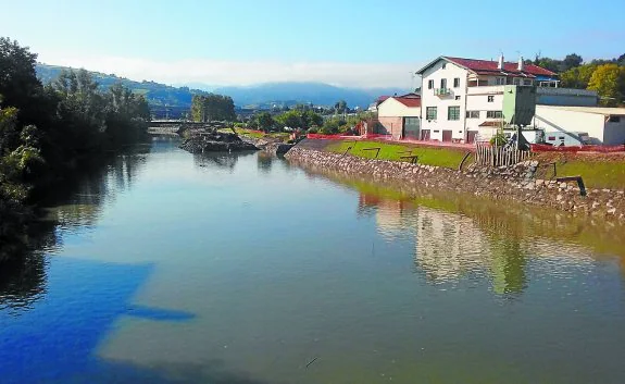 El Urumea dobla su cauce en Martutene