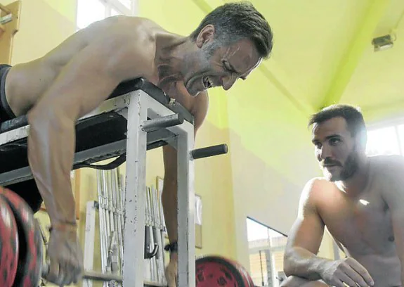 Lomana, compartiendo preparación con el piragüista Saúl Craviotto, el judoca Sugoi Uriarte y la nadadora de sincronizada Ona Carbonell. 