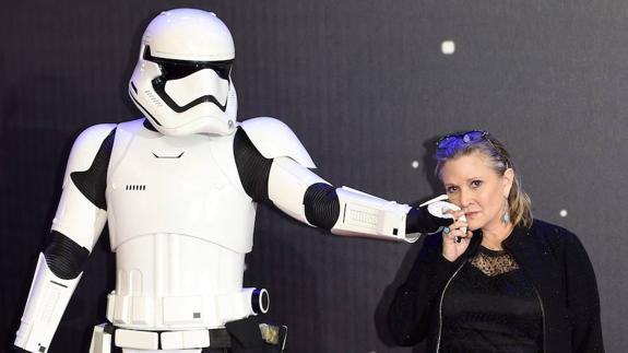 Carrie Fisher, enuna imagen promocional de Star Wars. 