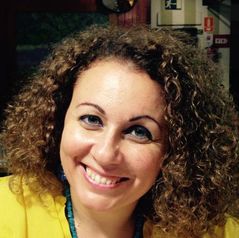 Sonia El Hakim dirige las 'Jornadas formativas en comunicación no verbal'