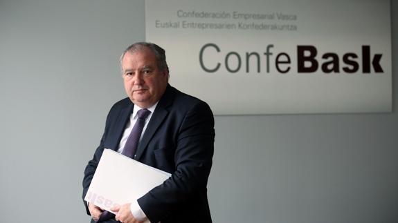 El presidente de Confebask, Roberto Larrañaga.