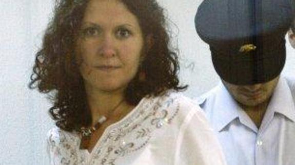 Sara Majarenas en dependencias judIiciales en 2007