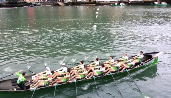 Hondarribia y San Juan continúan al mando