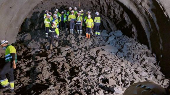 Realizado el segundo cale de los túneles de Zumarraga, los más largos del tramo de la 'Y' vasca