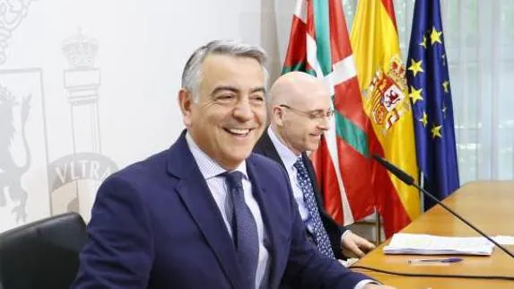 Javier de Andrés, en la rueda de prensa de esta mañana. 