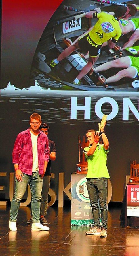 Dos premios para Hondarribia en la gala del Kursaal