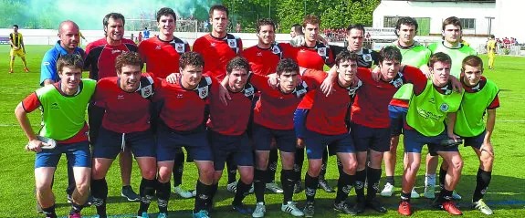 Equipo del Baztan, con Alzuri y Garde en la fila de arriba a la izquierda. 