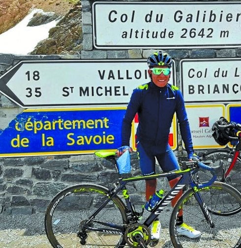 Nairo Quintana, a más de 2.600 metros en el Galibier. 