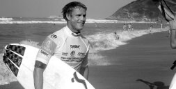 Numerosos surfistas se darán cita desde hoy en la playa de Zarautz. /ETXEBERRIA
