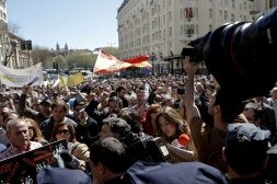 Los autónomos se acercaron hasta las puertas del Congreso. /EFE