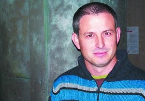 Josu Waliñok gazteei zuzendutako eleberria aurkeztuko du Durangon