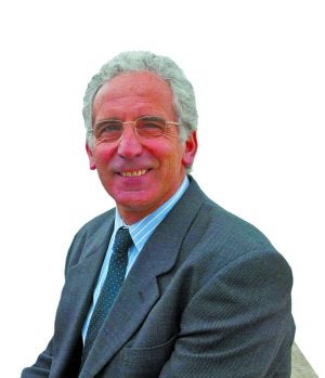 Daniel Zulaika considera que los investigadores aún están lejos de encontrar una vacuna contra el sida ::
MICHELENA