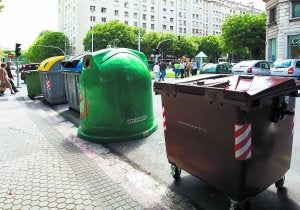 El marrón. Es el que sirve para la materia orgánica. ::
USOZ