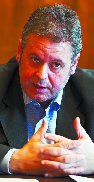 Iñaki Galdos cree que Hamaikabat «tendrá mucho que decir». ::                             USOZ