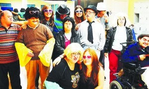 Txolarte. Sus componentes, acompañados de sus monitores, subirán al escenario del salón de actos del colegio La Salle. ::
TXOLARTE