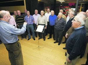 Los componentes de Atzokoak durante un ensayo. ::
F. DE LA HERA