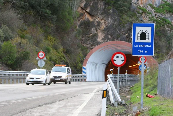 Imagen de la carretera Nacional 120 que une Ponferrada con Orense.