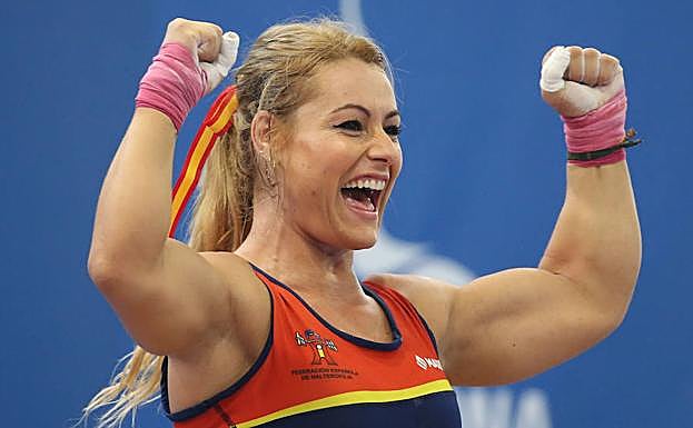 Lidia Valentín celebra su victoria. 