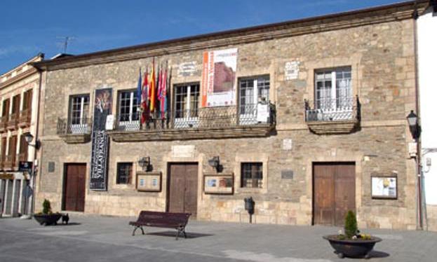 Ayuntamiento de Villafranca del Bierzo.