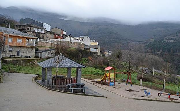 San Pedro de Trones.