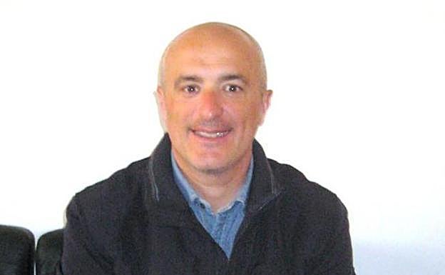 El alcalde de Puente de Domingo Flórez, Julio Arias.