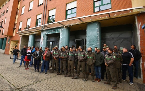 Fotos: Concentración de agentes forestales en Ponferrada