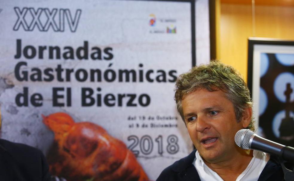 El mantenedor de las XXXIV Jornadas Gastronómicas del Bierzo, el bodeguero Álvaro Palacios.